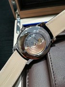 芝柏 Girard-Perregaux 49535-53-651-BK6A 18K白金 40mm 男士自动机械腕表 未使用全套 针扣皮带 