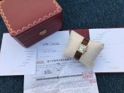 卡地亚坦克W1529856女士石英腕表，Cal.057机芯，全套附件带发票，12年9月23日购买，基本闲置，整表98新