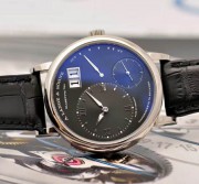 朗格1 A.LANGE 1  型号:117.028  18K白金表壳折叠扣  参考公价308000元  表径41mm 98新极品成色  全套附件