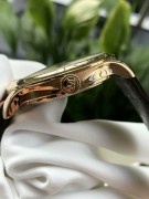 H. Moser & Cie. 亨利慕时 1321-0116 红12限量版  全新全套