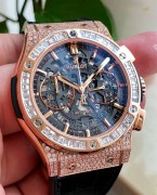 新款-18K玫瑰金镶钻 HUBLOT 宇舶525.OX.0180.LR 镂空计时  后镶顶级美钻