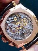 Roger Dubuis 罗杰杜彼 从不只满足于制造阵容强盛的机芯  附件有保卡