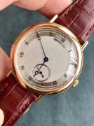 宝玑 Breguet   密底的后盖下拥有一颗著名的CAL.502 