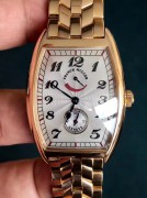 法兰克穆勒 FRANCK MULLER 18K全玫瑰金材质2852 动储显示  全金表带上手佩戴非常显！