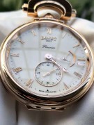 BOVET 播威 始于1822年  18K玫瑰金  白色瓷面   手工雕花摆砣  