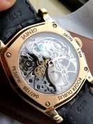  Roger Dubuis 罗杰杜彼 RDDBMG0003，全球限量128枚，原装表带都还不错，全套附件