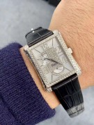 Piaget 伯爵 BLACK-TIE黑带系列  经典蛇腰设计贝母面  原钻满钻镶嵌盘面99新全套附件现货一只