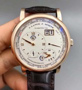 朗格，42MM表径  世界时间、GMT、日期、动力储存指示功能，全套附件齐全