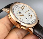 朗格，42MM表径  世界时间、GMT、日期、动力储存指示功能，全套附件齐全