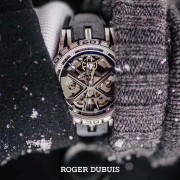 SIHH 2019 Roger Dubuis 罗杰杜彼 最新发布的兰博基尼小牛合作表款 Excalibur Huracan Performante 