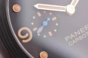 沛纳海 PANERAI 型号PAM00661 全部原装 防水300M。整表原始品相99新，附件有说明书，保修书