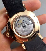 BOVET 播威  自动机械机芯，世界时间、GMT、月相、昼夜指示功能，附件有说明书和保单