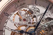 格拉苏蒂 Glashütte 参议员系列 49-18-01-05-30 附件有原厂大型表盒，说明书，保修书