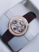 Piaget 伯爵经‌典‎Possession系列‎满‌天‌星‎钻石‌18k玫瑰‎金腕表​ 成‎色非常‎好 表径29mm 满‎天‌星钻‌石‎表盘‌ 