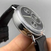 RESSENCE，瑞士独立制表品牌，44MM表径精钢表壳和表扣，自动机械机芯，表盘分为四个部分，各自独立运作，全套附件齐全，整表原装成色95新以上，公价18万多，特价出