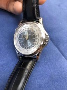 百‌达翡‌丽 Patek Philippe 复杂功​能‌时计系‌列5130P-020（蓝盘‌）Pt950铂​金表‎壳，背透‌珍‌珠陀，铂‌金‌灯笼扣‌，世界‎时