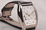 江诗丹顿 Vacheron Constantin 型号：83080/000G-9408  全部原装 18K白金 表径49MM*39MM 相当于圆表43MM左右