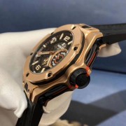 HUBLOT 宇舶 BIG BANG法拉利系列特别版402.OX.0138.WR  45盘镂空设计