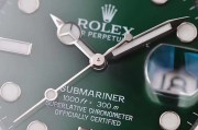 品牌：劳力士 ROLEX   系列： Submariner Green Dial Steel Men's Watch 绿水鬼   型号：116610LV 