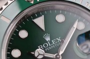 品牌：劳力士 ROLEX   系列： Submariner Green Dial Steel Men's Watch 绿水鬼   型号：116610LV 