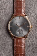 H. Moser & Cie. 亨利慕时 39毫米表径，冒险者系列，18k红金（玫瑰金）全套附件