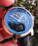 全球限量50枚-18K白金 BOVET 播威 DIMIER 7天长动力陀飞轮自动机械男表 品牌:　播威 BOVET 系列:　DIMIER 系列 表壳:　18K白金 表扣:　折叠扣 表径:　46MM 厚度:　15MM 