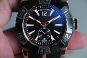 罗杰杜彼 ROGER DUBUIS  18K玫瑰金 46mm表径  陶瓷圈  300米防水  全套附件 