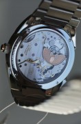 柜台展示品全套 帕玛强尼 PARMIGIANI TONDA  PFC905-1020001-100182 GMT 飞返两地时功能  独家专利  40mm表径  950铂金牙圈 18K金手工篆刻麦粒纹表盘 18k玫瑰金摆坨 设计流线完美服帖  工艺细节请放大图片看 原价24万 品牌热门款  专柜不打折 柜台展示品 未使用未拆表带