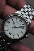 ¥26000 宝珀/Blancpain 领袖系列2100-1127-71    自动机械机芯  精钢38毫米表径  刻度自然氧化成小米的颜色  很耐看 未来市场可期 专柜价73000  现在好价出