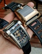 全球限量10枚布加迪 -18K白金  Parmigiani 帕玛强尼 PFH390  陀飞轮  机械男表，表径：42.2×57.7毫米，参考公价：225.8万，机械与时间的完美融合，布加迪联名款，动力储备 80小时，全球限量10枚，全套附件