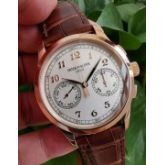 Patek Philippe 百达翡丽5170R-010 18K玫瑰金，手动机械计时男表，表径：39.5毫米，公价：610700元，