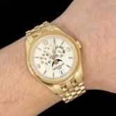 百达翡丽 Patek Philippe 复杂功能年历表，型号5146J，表径39毫米，18k黄金材质，透底自动机械