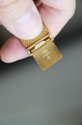 爱彼 AUDEMARS PIGUET AP 手动机械表 18K黄金黑面 32X28表径  全长188mm 扣起来178-185mm可调  整表87克多  原价很高  现在好价出  颜值这么高的贵金属链带表可遇不可求了