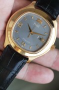 伯爵 POLO系列男士腕表 型号:12980 18k金材质 总重85.8g 自动机械 40mm表径 灰色表盘搭配罗马刻度展现高阶审美 尺寸厚度刚刚好 原始品98新 原厂原装表带还很新