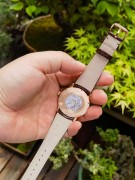 18K玫瑰金 爱彼Jules Audemars系列 15165OR 布纹面 手动机械男表，表径：39MM，参考公价：228000元，成色：99新，附件：单表