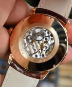 18K玫瑰金 爱彼Jules Audemars系列 15165OR 布纹面 手动机械男表，表径：39MM，参考公价：228000元，成色：99新，附件：单表