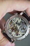 朗格/A.Lange & sohne 148.038  朗格 zeitwerk date 系列 新款日历猫头鹰 44.2口径 公价1008000  22年11月卡全套发票 品牌售后有3年保修  99新原始品