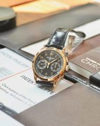 百达翡丽5170R-010玫瑰金黑面，原始品相，沉淀百年的独到美学；柳叶针+宝玑字，谁都可以做，但是最终呈现出的优雅效果，pp独一份儿。