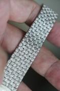 VC 江诗丹顿 Vacheron Constantin 31693/206G-8738 整表18K白金  圣博纳狗头印记 编织带佩戴很舒适 原镶钻石 32mm表径 全长195mm 可拆卸表节调节长度  整表77克 查码图看最后一张 官方定价332000 现在好价出