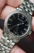 宝珀/Blancpain  领袖 2100-1127  自动机械  精钢 表径38毫米 专柜定价75000  换个皮带效果也很好