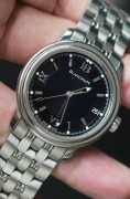 宝珀/Blancpain  领袖 2100-1127  自动机械  精钢 表径38毫米 专柜定价75000  换个皮带效果也很好