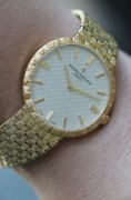江诗丹顿/Vacheron Constantin 传承 81162/206J-9173 手动机械 18k黄金 表径35mm 重量约97g  腕周195mm可以拆卸表带调节长度 专柜价319000，原始品98新客户一手大全套带发票。