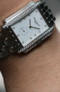百达翡丽 Gondolo钢德罗系列5025/1G-001 18K白金原镶钻  Cal.215机芯手动机械机芯稳定性很好 百达翡丽长期在用  男女通吃 表径30X38mm 相当圆形38mm表径  全长205mm腕周  可拆卸表节调节长度  表耳处也可以拆卸 可以换皮带  刚做好机芯保养  专柜之前定价大概45万  整表148克多  单表 现货好价出