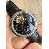 Blancpain 宝珀巨匠系列2625-超级复杂（万年历+陀飞轮+8日链）功能，圣伯纳狗头印记，蓝宝石表镜，锁底锁把防水设计，陀飞轮、万年历、8日链、日历、月份、星期、能量显示，夜光凌利，透底，K金人手镂空雕花自动陀，38mm表径，公价1327000港币
